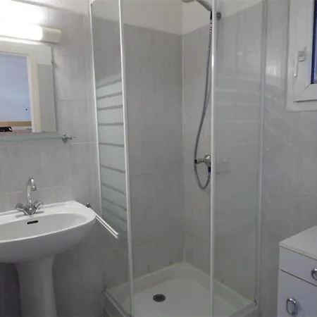 4 Pers Avec Veranda Et Parking Prive - Proche Quai De Plaisance A Marseillan - Fr-1-326-489 Apartment